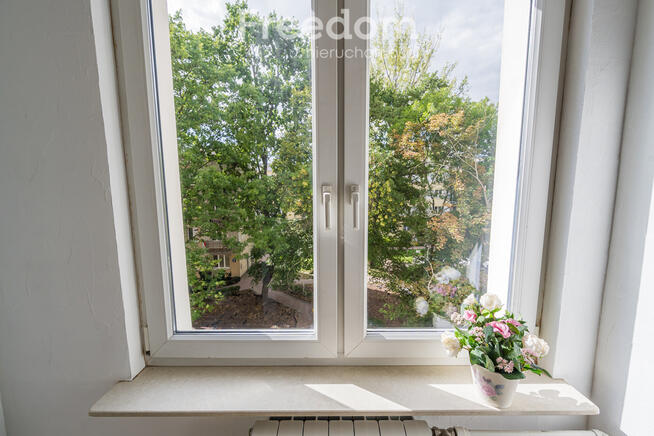 Kawalerka 23,80 m2 z oddzielną kuchnią.