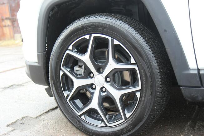 Jeep Compass 2024r. LIMITED 2,0 TURBO 200Km benzyna ALUFELGI 18" 15737KM Nowe