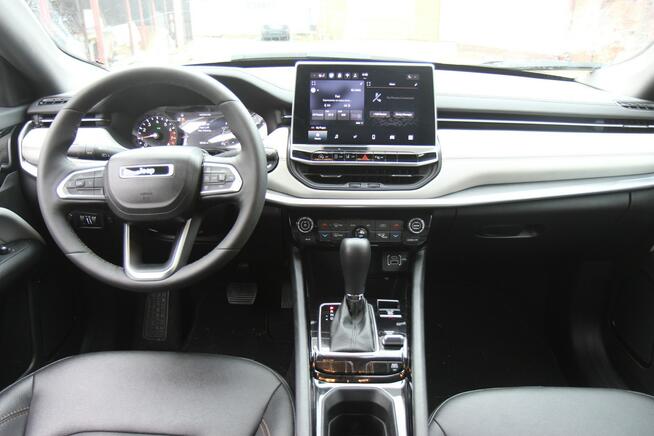 Jeep Compass 2024r. LIMITED 2,0 TURBO 200Km benzyna ALUFELGI 18" 15737KM Nowe