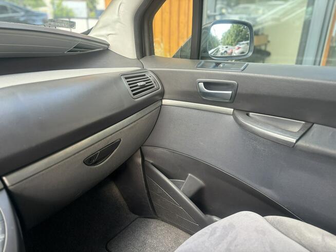 Citroen C8