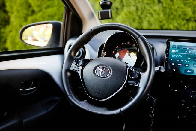 Toyota Aygo 1.0_72KM_KAMERA_SALON POLSKA_FV23
