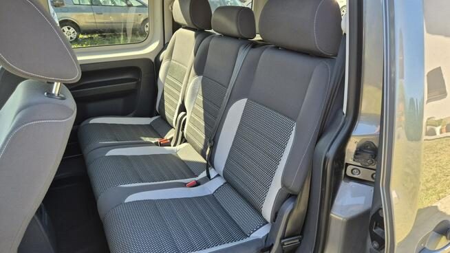 Volkswagen Caddy Cross 1.6 TDI 102KM DSG Automat Alu 17 Grzane fotele Navi