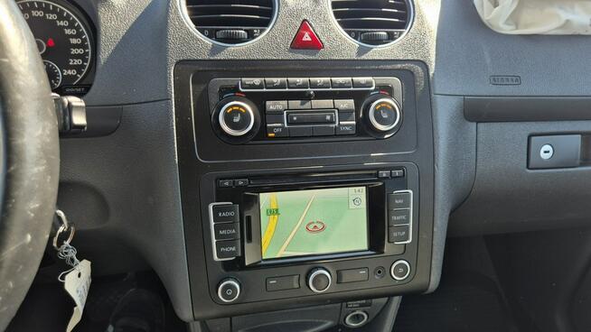 Volkswagen Caddy Cross 1.6 TDI 102KM DSG Automat Alu 17 Grzane fotele Navi