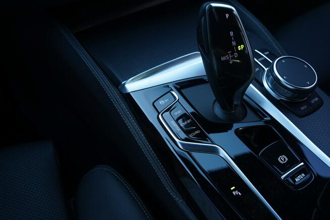BMW 530 M Sport Harman Adaptive LED Kamera xDrive VAT23%