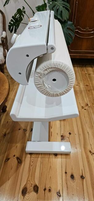 Magiel (prasowalnica) rotacyjna Miele B895D z parą | Sprawna