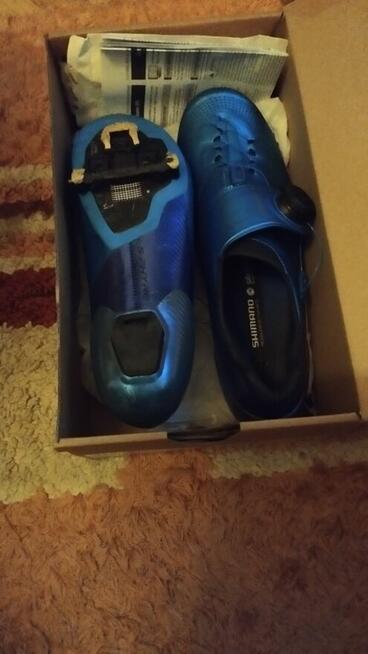 Witam sprzedam buty kolarskie, szosowe i MTB prawie nowe