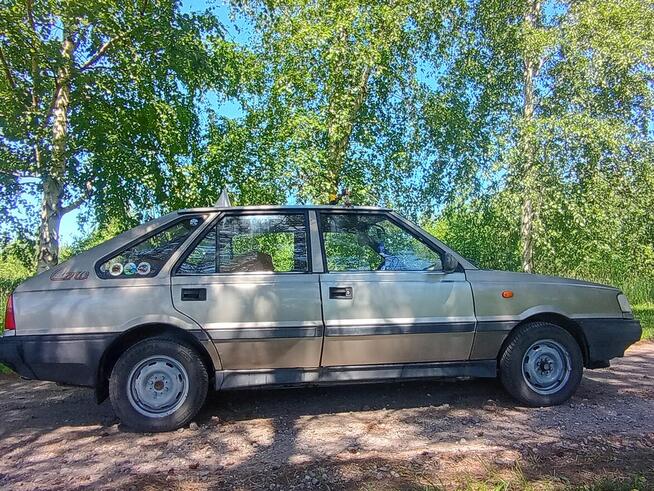 Polonez Caro