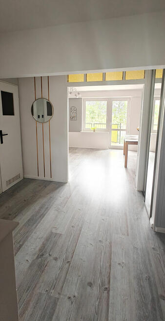 Bezpośrednio | Jasne, 2-pokojowe mieszkanie 51 m² z loggią