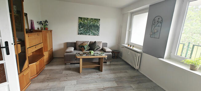 Bezpośrednio | Jasne, 2-pokojowe mieszkanie 51 m² z loggią