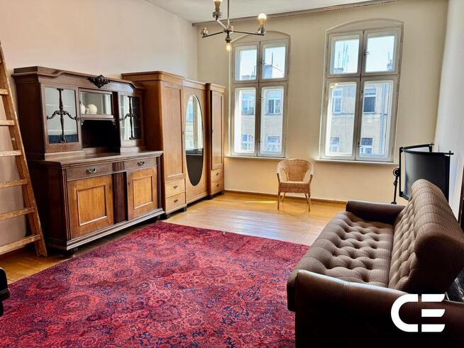 Nadodrze | 77,39 m² | do remontu | 549 tys.