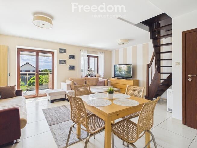 Wyjątkowy, dwupoziomowy apartament w Sarbinowie