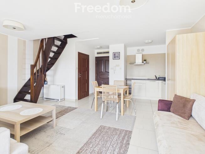 Wyjątkowy, dwupoziomowy apartament w Sarbinowie