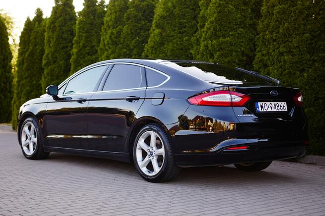 Ford Mondeo 2.0TDCI_TITANIUM_Kamera_El.klapa_Navi_Skóra_Automat