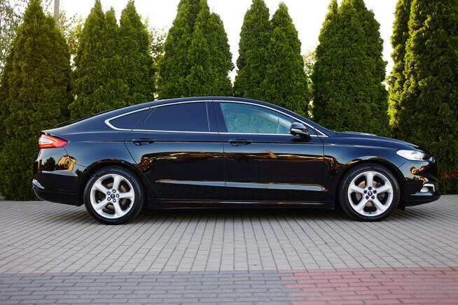 Ford Mondeo 2.0TDCI_TITANIUM_Kamera_El.klapa_Navi_Skóra_Automat