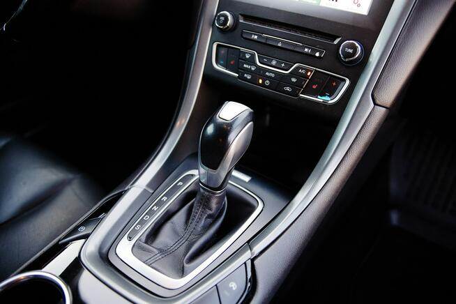 Ford Mondeo 2.0TDCI_TITANIUM_Kamera_El.klapa_Navi_Skóra_Automat
