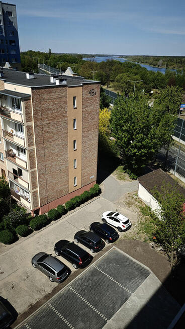 Bezpośrednio | Ustawna, jasna kawalerka 28,5 m² z widokiem