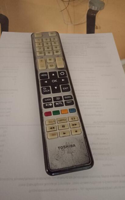 Sprzedam Sprawny Pilot Toshiba CT-8040 Orginalny Okazja