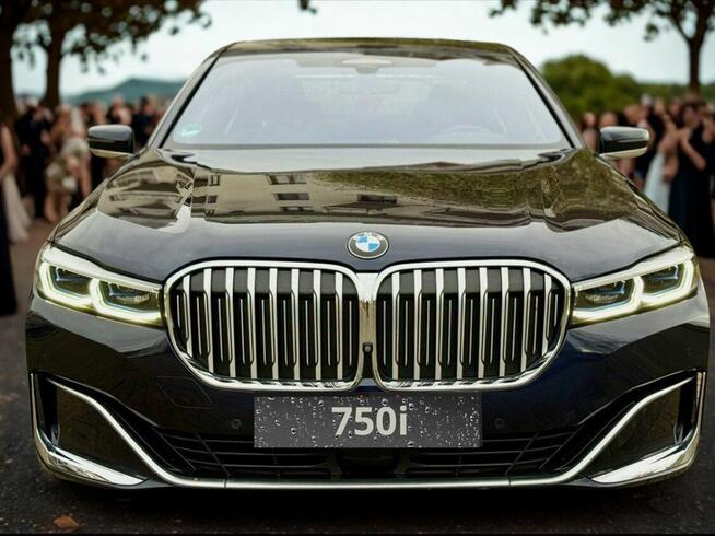 BMW 750i xDrive – Auto do Ślubu | Transfery VIP