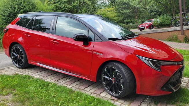 TOYOTA COROLLA KOMBI | GR SPORT DYNAMIC | 2.0 HYBRID