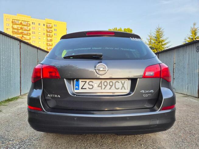 Opel Astra J Sports Tourer Cosmo 1.7 CDTI 125 KM FV23%