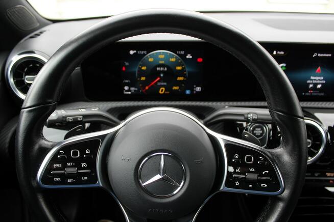 Mercedes CLA 180 SalonPL FV23% Nawigacja LED Kamera Cofania Tempomat Parktronic
