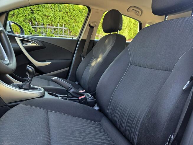 Opel Astra HB 1.6 Benz. 115KM 2010r Tempomat, Grzane Fotele, Manual