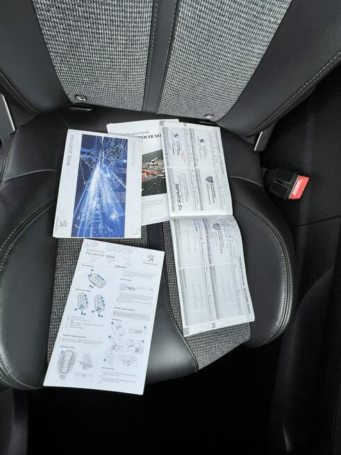 Peugeot 3008 PÓŁ SKÓRY,