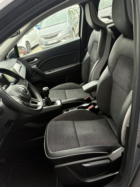 Renault Captur Rezerwacja