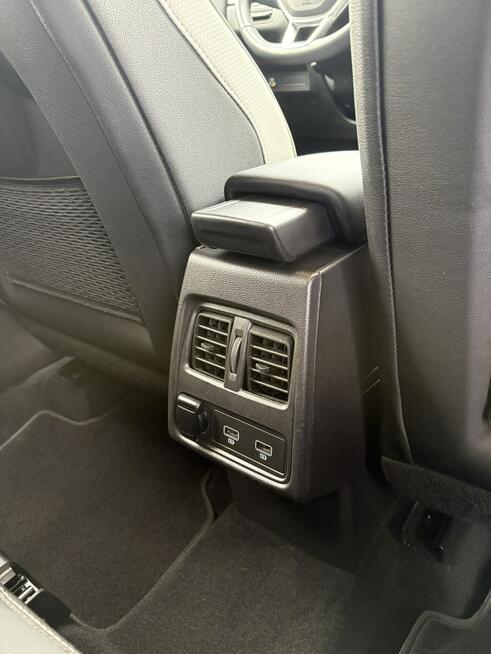 Renault Captur Rezerwacja
