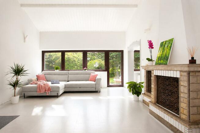 Dom Smolec gm. Kąty Wrocławskie, Główna