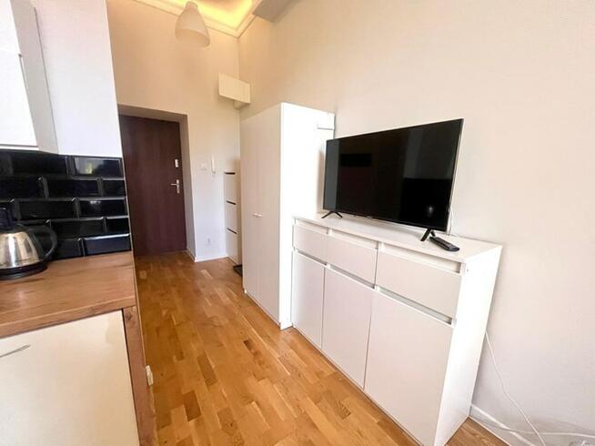 Studio, Mielczarskiego 16, blisko Manufaktury