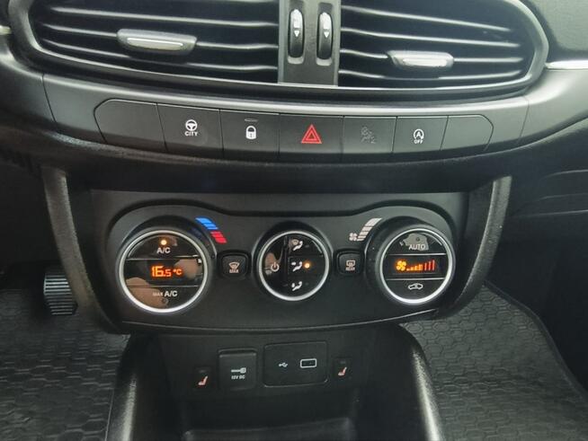 Fiat Tipo bezwypadkowy kamera cofania