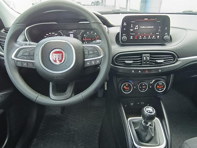 Fiat Tipo bezwypadkowy kamera cofania