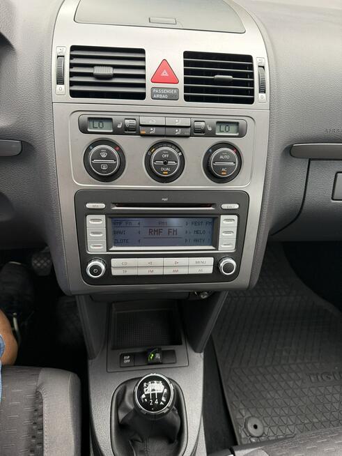 Volkswagen Touran 1,6 Mpi 102ps instalacja lpg zarejestrowany