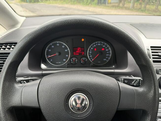 Volkswagen Touran 1,6 Mpi 102ps instalacja lpg zarejestrowany