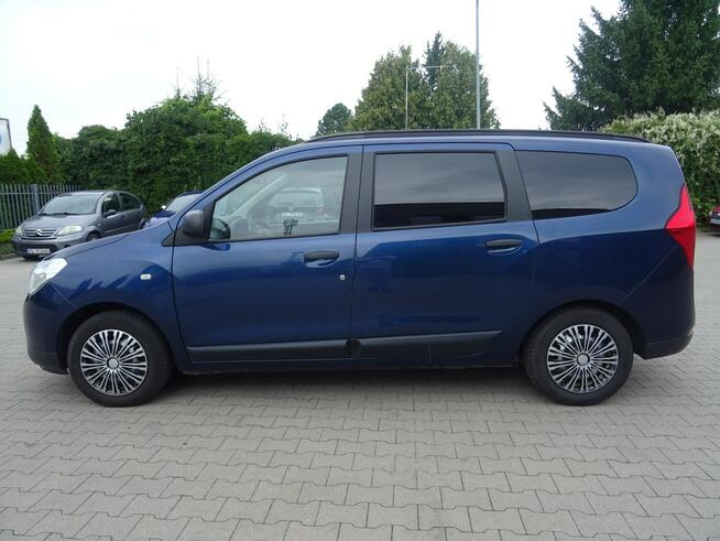 Dacia Lodgy Praktyczne , pojemne kombi z niezawodnym silnikiem za niską cenę.