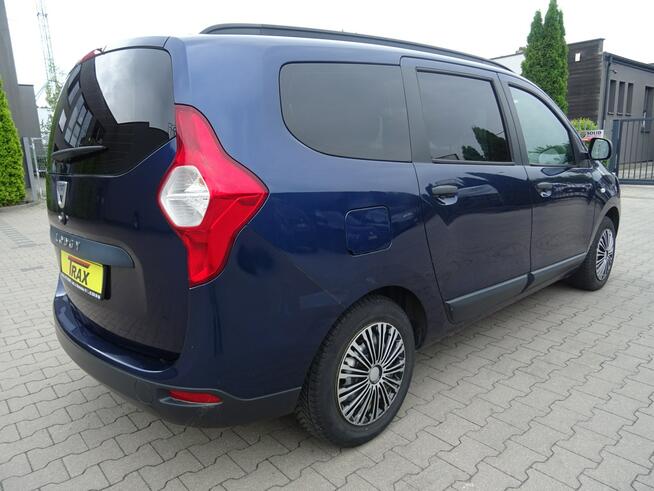 Dacia Lodgy Praktyczne , pojemne kombi z niezawodnym silnikiem za niską cenę.