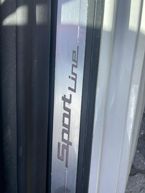 BMW 520 Sport Line XDrive Skóra Kamera HAK Podgrzewanie 190KM
