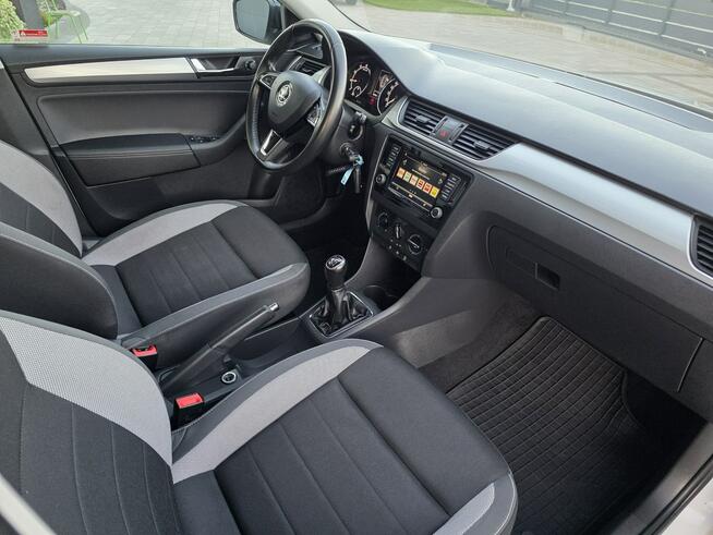 Škoda RAPID duża PANORAMA /110km/ 126000KM/ tempomat/ bardzo zadbany/ ANDROID/APPL