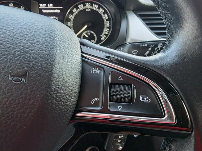 Škoda RAPID duża PANORAMA /110km/ 126000KM/ tempomat/ bardzo zadbany/ ANDROID/APPL