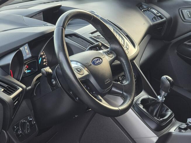 Ford Kuga bardzo zadbany /zarejestrowany/ NISKI PRZEBIEG/ zarejestrowany w PL