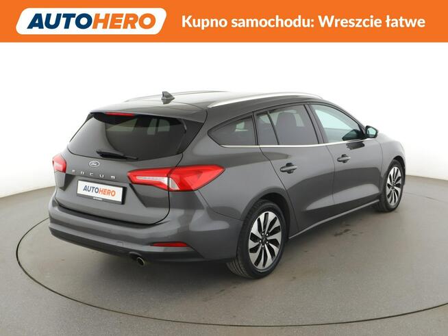 Ford Focus led automat navi grzane fotele auto klima pdc