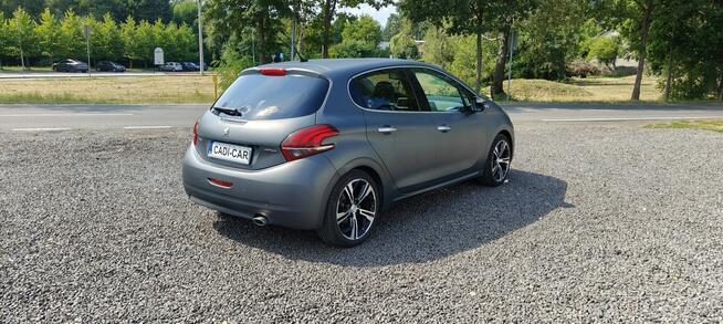 Peugeot 208 GT, stan bdb.
