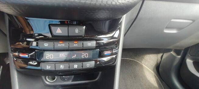 Peugeot 208 GT, stan bdb.