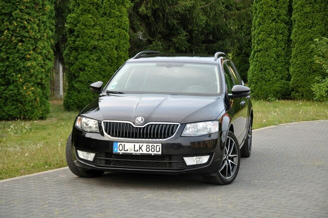 Škoda Octavia 2.0TDI(150KM)*Duża Navi*Welur*Reling*DSG*F1*Parktronik*Alu17"ASO