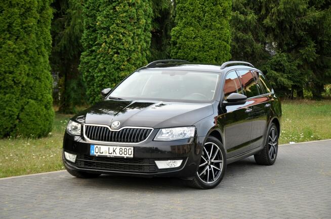 Škoda Octavia 2.0TDI(150KM)*Duża Navi*Welur*Reling*DSG*F1*Parktronik*Alu17"ASO