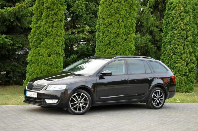 Škoda Octavia 2.0TDI(150KM)*Duża Navi*Welur*Reling*DSG*F1*Parktronik*Alu17"ASO