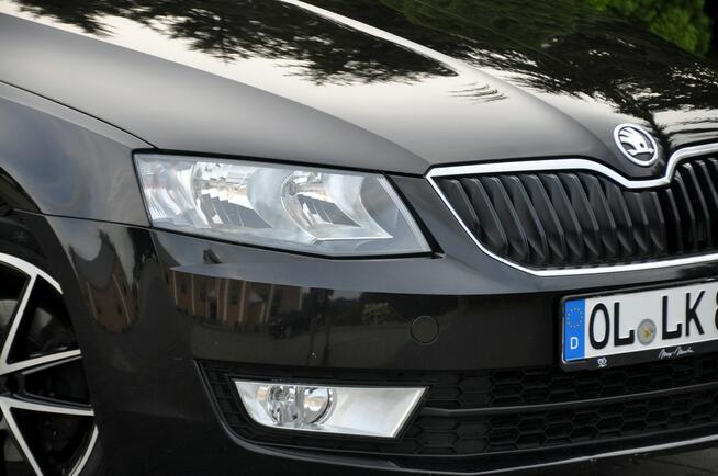 Škoda Octavia 2.0TDI(150KM)*Duża Navi*Welur*Reling*DSG*F1*Parktronik*Alu17"ASO