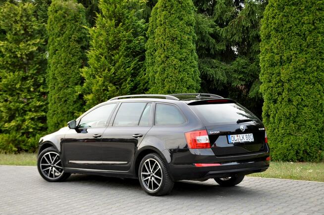 Škoda Octavia 2.0TDI(150KM)*Duża Navi*Welur*Reling*DSG*F1*Parktronik*Alu17"ASO