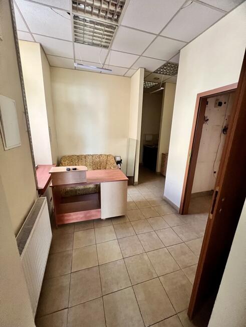 Lokal handlowo usługowy 79m2 ul. Modrzejowska 22
